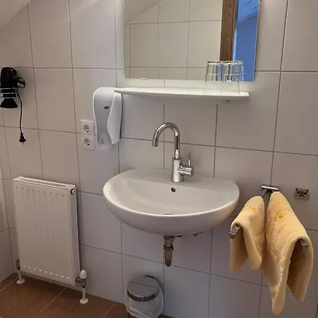 ゲストハウス Haus Plankensteiner 3*